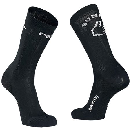 CALCETINES  NORTHWAVE ALTO SUNDAY MONDAY NEGRO L